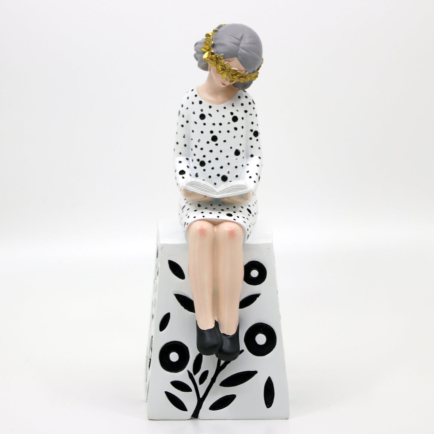 Book Lover Girl - Resin Figure