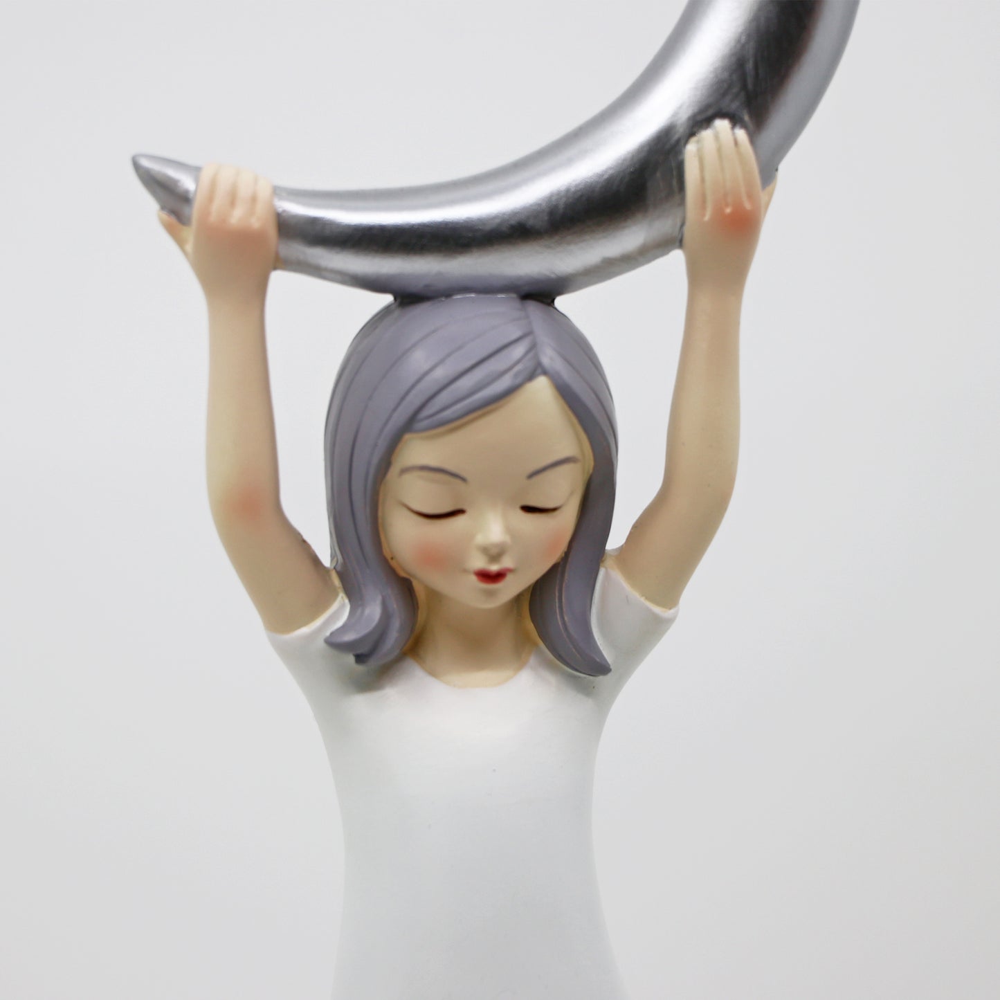 Moon Girl - Resin Figure