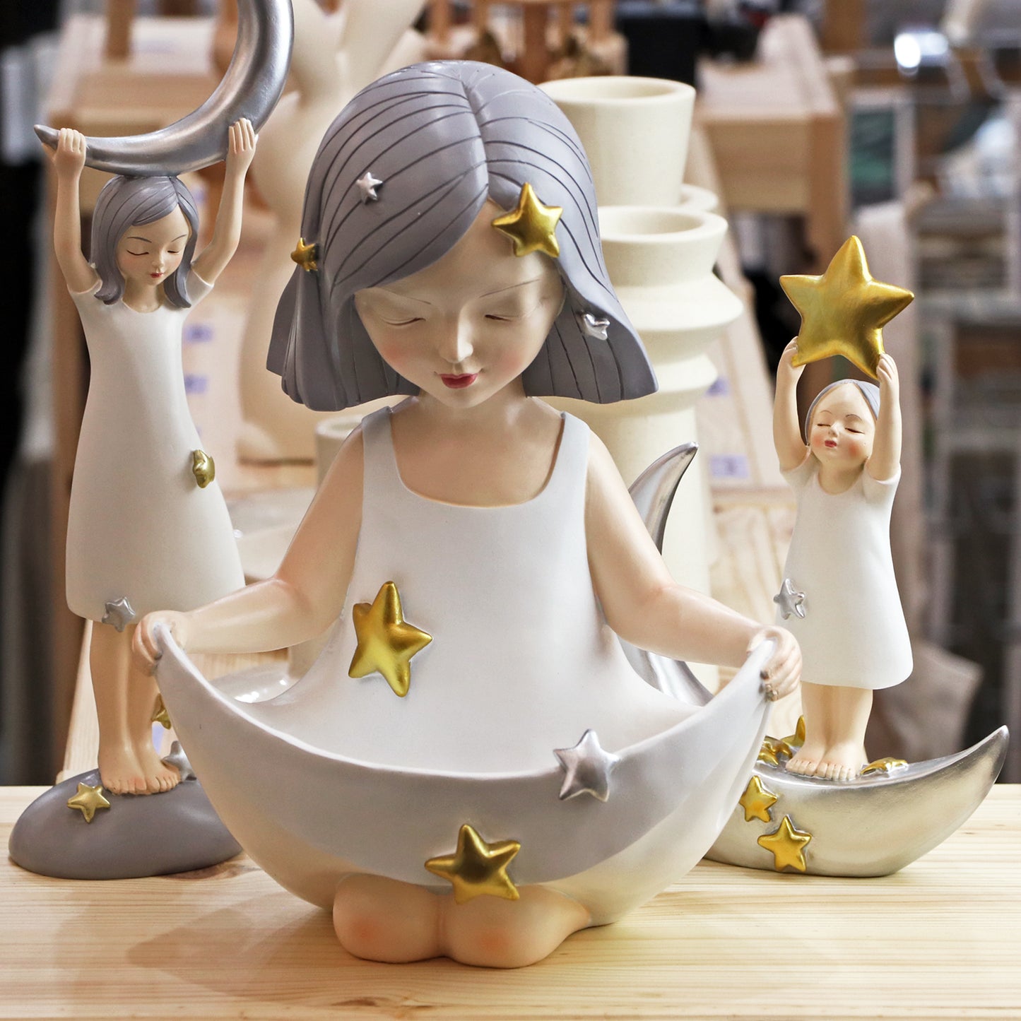 Star Girl - Resin Figure