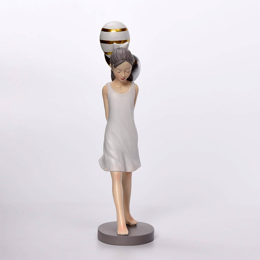 Barefoot Girl - Decor Figurine