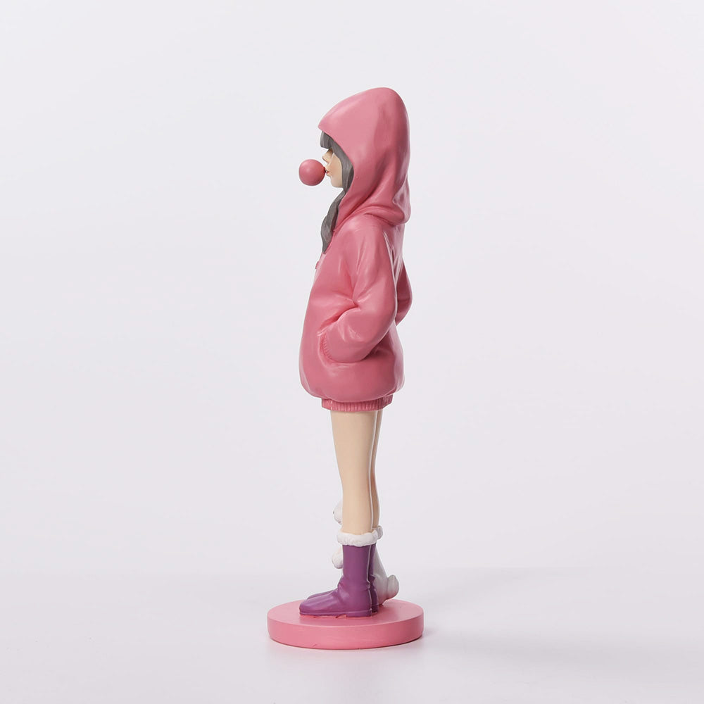 Girl with Gum - Decor Figurine