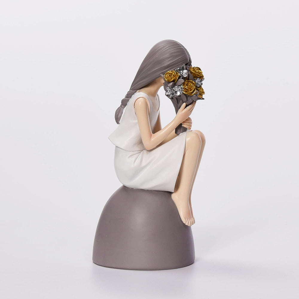 Flower Girl - Decor Figurine