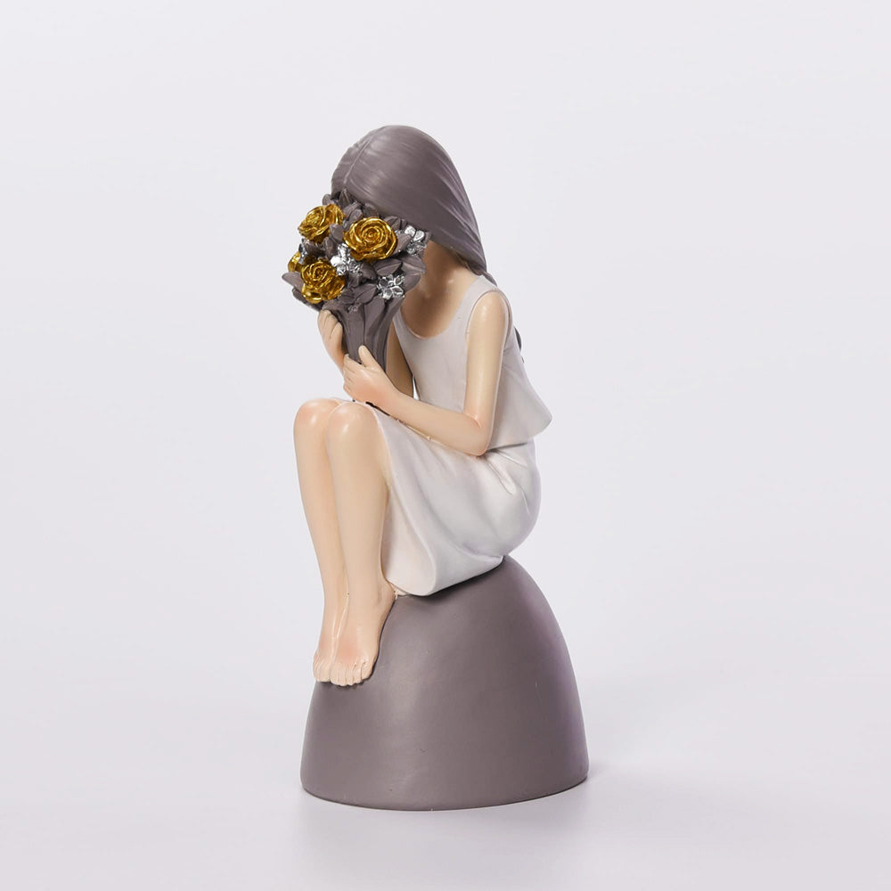 Flower Girl - Decor Figurine