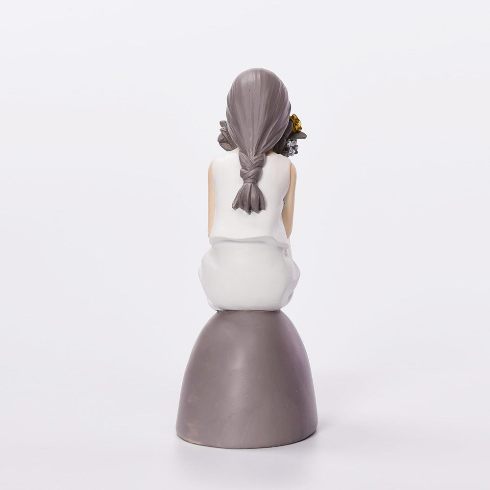 Flower Girl - Decor Figurine