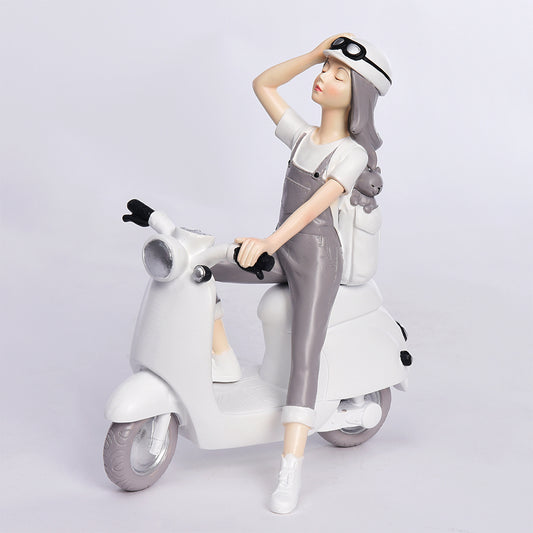 Cyclist Girl - Decor Figurine